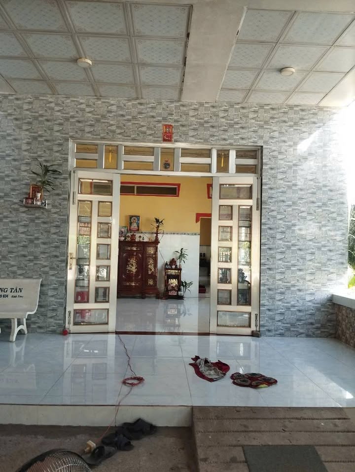 Nhà mặt tiền tỉnh lộ 882, Mỏ Cày Bắc 721m² giá 3.2 tỷ - Sẵn sàng vào ở ngay!