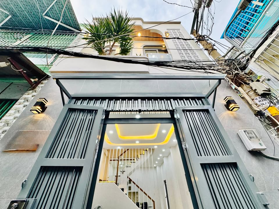 Nhà đẹp Nguyễn Văn Khối, Gò Vấp 40.5m² giá 4.85 tỷ - Full nội thất sang trọng!