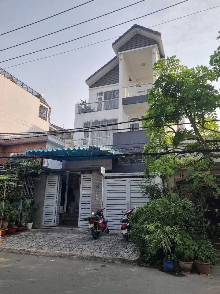 Nhà mặt tiền đường Số 15, Tân Quy, quận 7, 124m² giá 24 tỷ - Kinh doanh lý tưởng!
