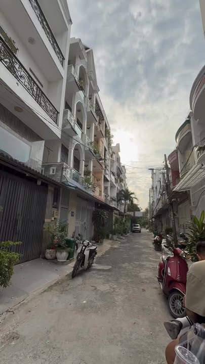 Nhà phố Gò Vấp 54m² giá 8 tỷ - Ô tô đậu thoải mái, full nội thất!