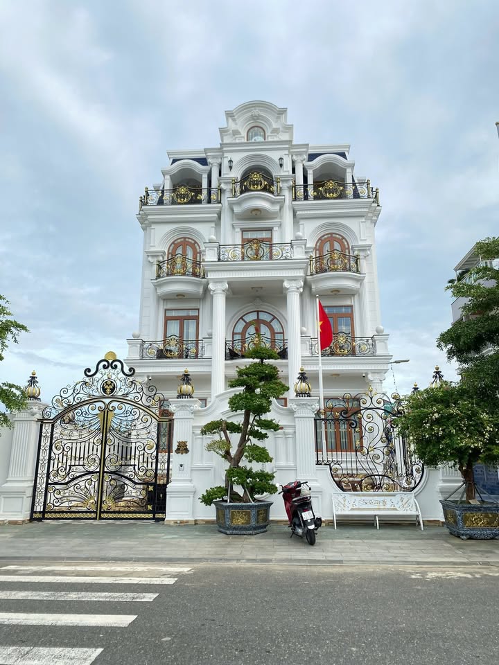 Lô biệt thự ven sông Hòa Xuân Đà Nẵng 336.5m² giá 21.25 tỷ - Vị trí đẳng cấp, yên tĩnh!