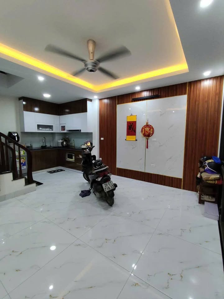 Phòng trọ cho thuê tại ngõ 6 Miêu Nha, 31m² giá 3.6 triệu - Nội thất cao cấp, chỉ việc vào ở!