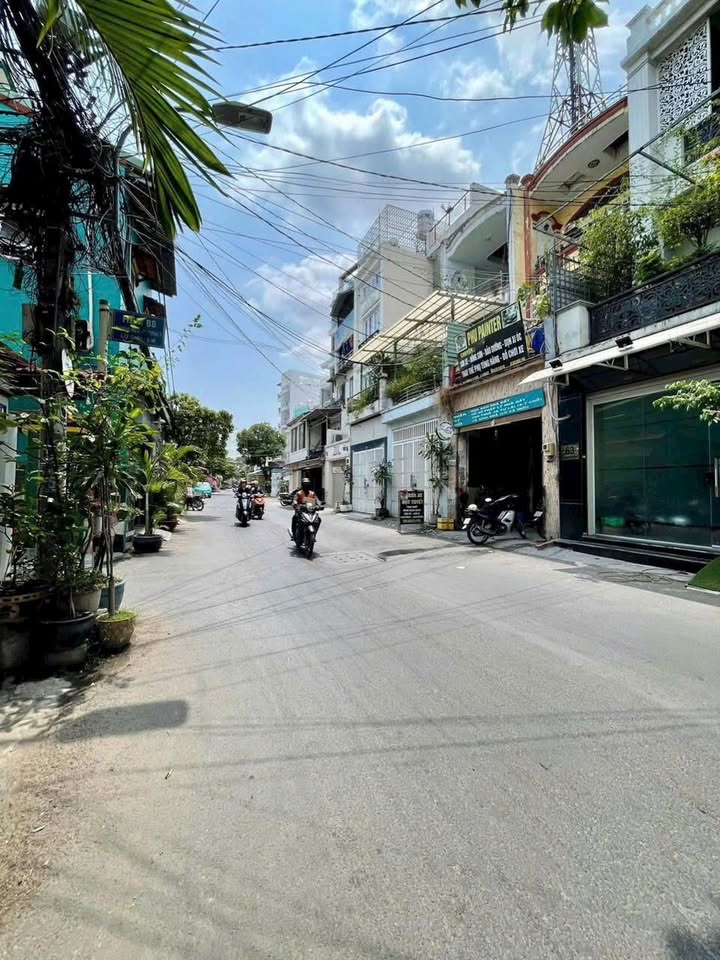 Cho thuê nhà nguyên căn mặt tiền Đường Số 9, P9, Gò Vấp 88m² - Phù hợp làm văn phòng, spa!