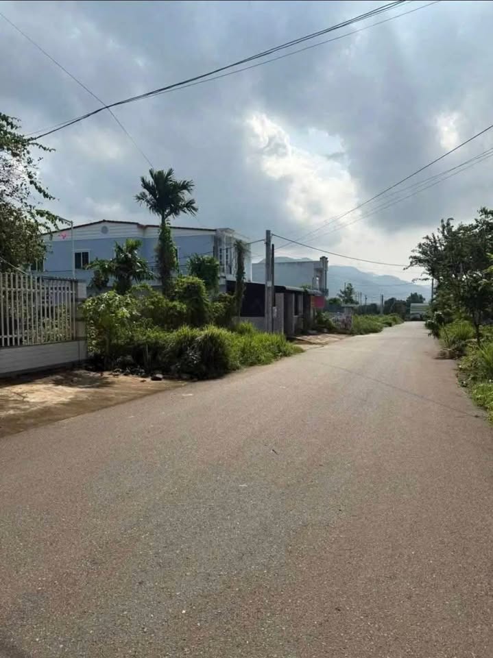 Đất thổ cư mặt tiền đường Số 13, Hoà Long, Bà Rịa 112m² - Vị trí đẹp, giá chỉ 1.75 tỷ!