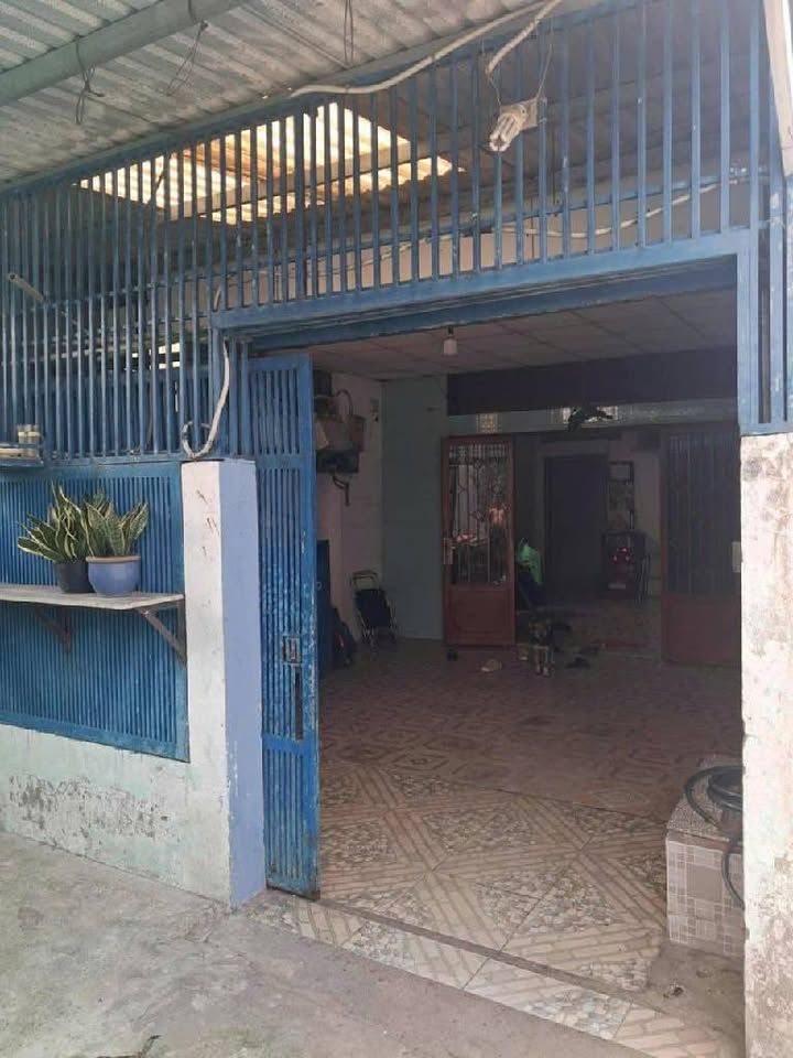 Nhà Tân Thới Nhì, Hóc Môn 105m² giá 2.95 tỷ - Hạ giá sốc 300 triệu!