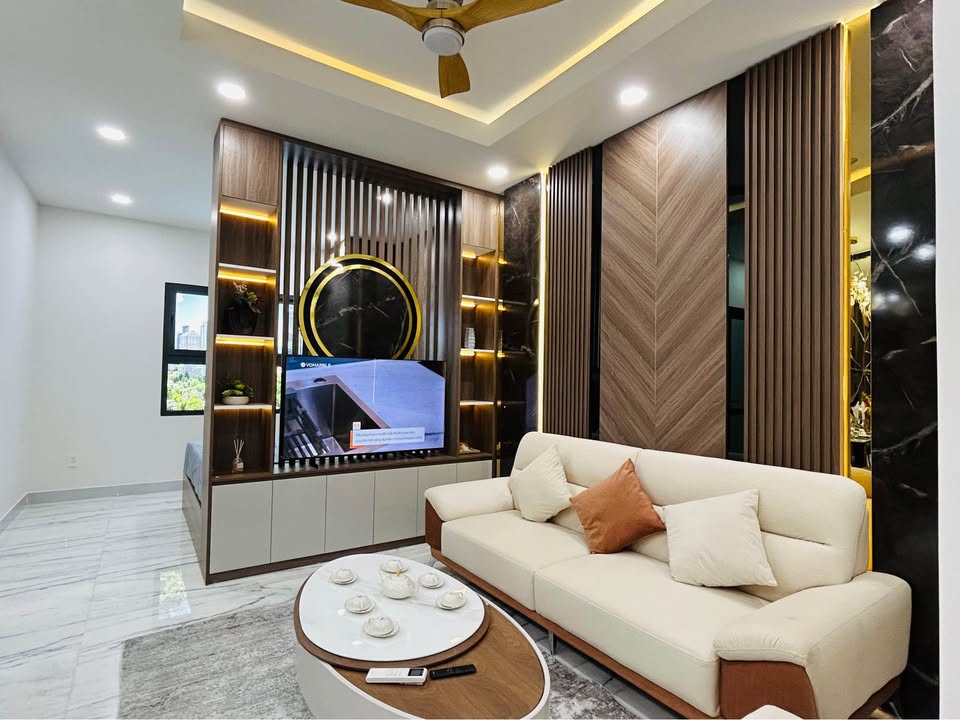 Nhà đẹp Bến Cát 39m² giá 1.1 tỷ - Chỉ cần 300 triệu có ngay!