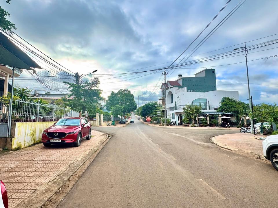 FrontHouse đường Nguyễn Thị Minh Khai, Phước An 115m² giá 5.5 tỷ - Kinh doanh sầm uất!