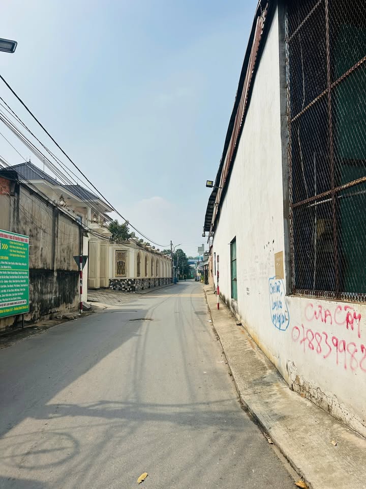 Nhà mặt tiền Bình Chuẩn 93m² giá 3 tỷ - Vị trí đắc địa, dễ khai thác!