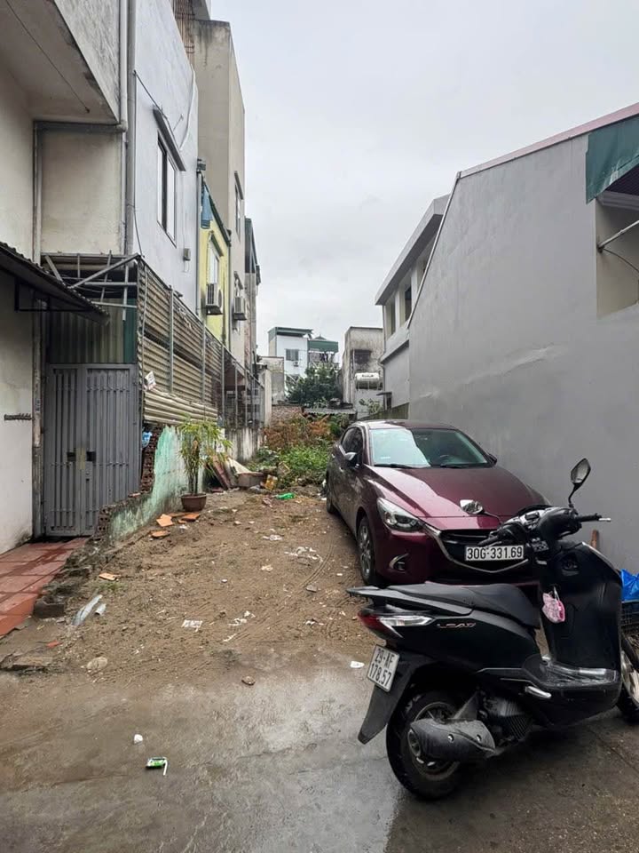 Đất nền Ngọc Thụy Long Biên 99m² giá 14.8 tỷ - Vị trí đẹp, sẵn sàng giao dịch!