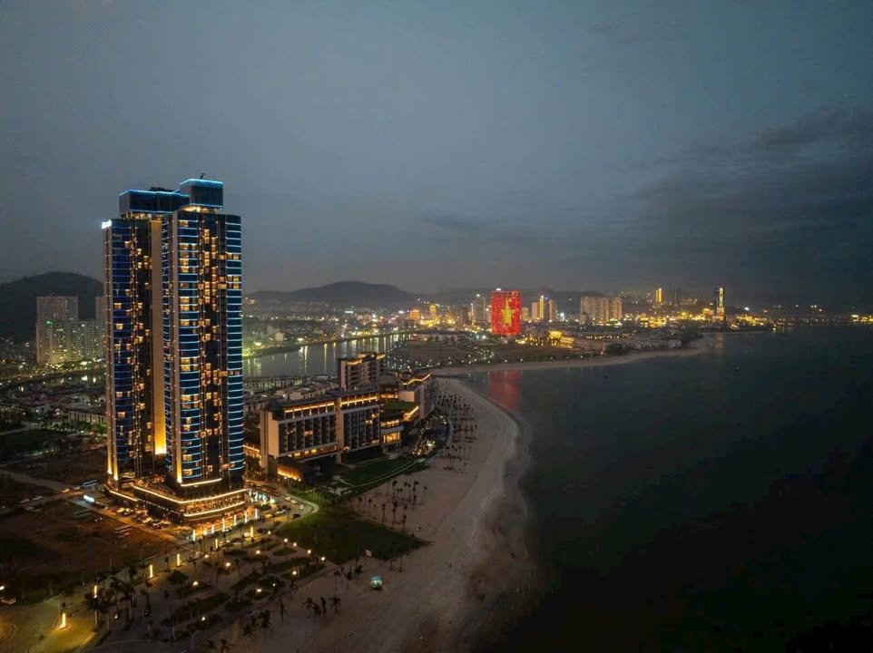 Căn hộ À lacarte Hạ Long 56m² giá 2.6 tỷ - Cơ hội vàng đầu tư sinh lời!