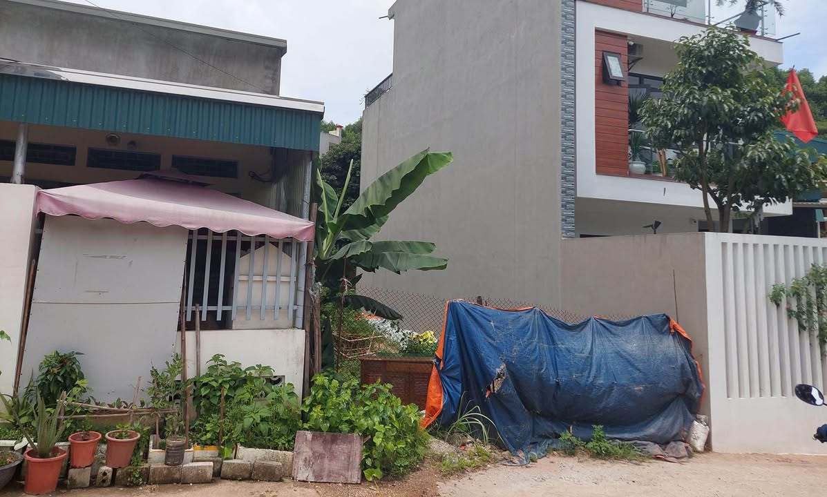 Đất Hạ Long 90m² giá 1 tỷ - Đường ô tô tận nơi, hướng Đông Bắc!