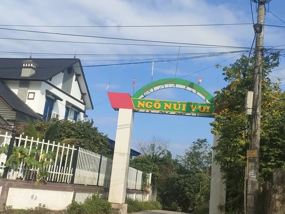 Đất nền 1.000m² tại Trung Giã - Sổ đỏ chính chủ, giá chỉ 1.8 tỷ VND!