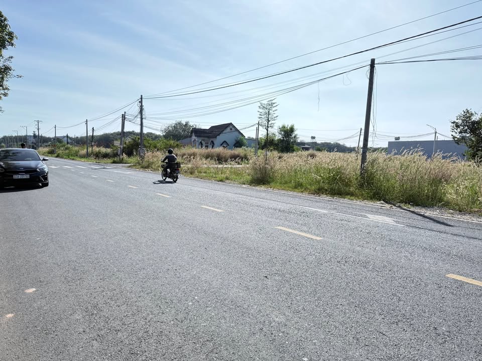 Đất nền Chơn Thành 185m² giá 900 triệu - Sổ hồng riêng chính chủ