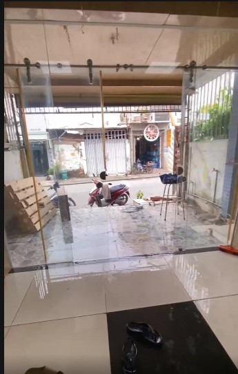 Nhà mặt tiền Tân Thới Hiệp 20, Quận 12, 85m² - Tiện kinh doanh, giá chỉ 7.5 triệu!