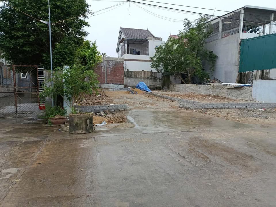 Đất kinh doanh mặt đường Hùng Châu, Nghệ An 145m² giá 2,7 tỷ - Cơ hội vàng cho nhà đầu tư!