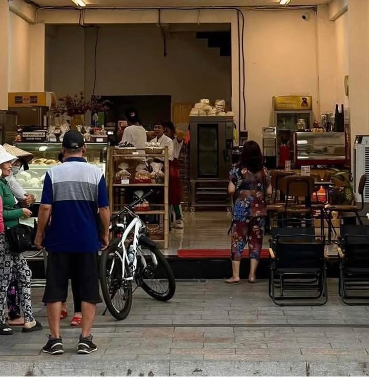 Mặt bằng tầng trệt CT4 Phước Hải 90m² giá 13 triệu - Vị trí siêu đông, thuận lợi kinh doanh!