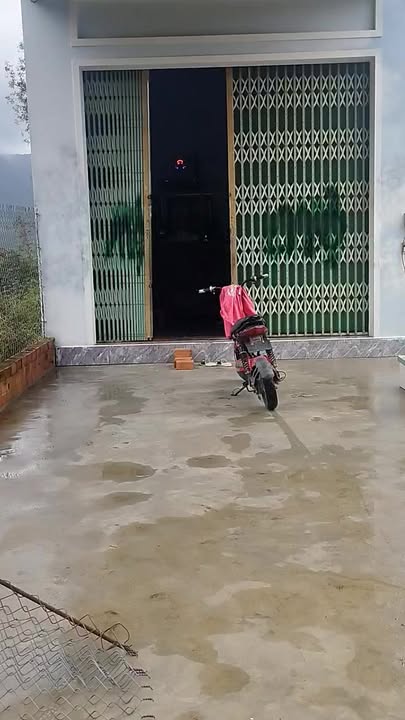 Bán nhà và đất mặt tiền đường bê tông 340m² - Đầu tư sinh lời tại Tây Xuân!