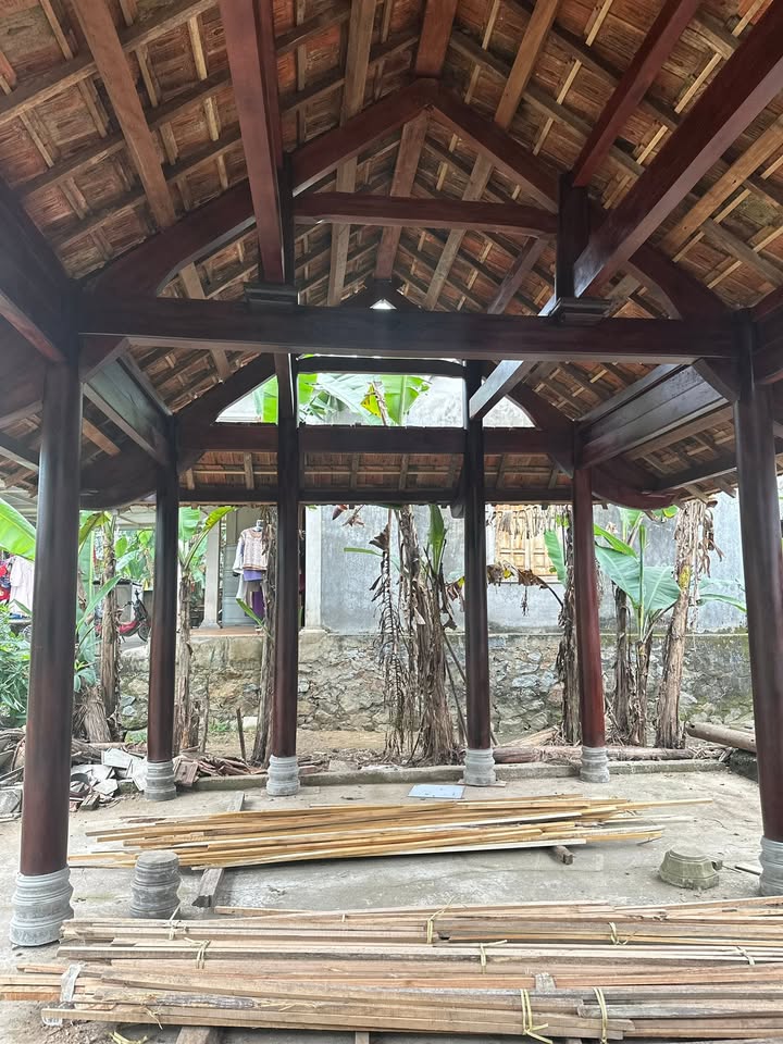 Nhà Tứ Trụ Gỗ Lim Cũ 62m² Tại Thôn Tân Bình - Giá Thỏa Thuận