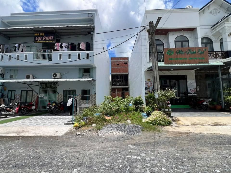 Đất nền Hồng Loan 6A Cần Thơ 78.4m² giá 2.95 tỷ - Sổ hồng chính chủ!