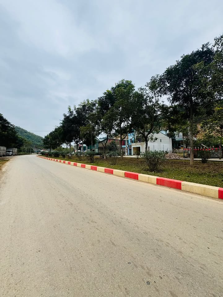 Đất nền Chiềng Ngần Sơn La 182m² giá 1.3 tỷ - Đầu tư sinh lời ngay!