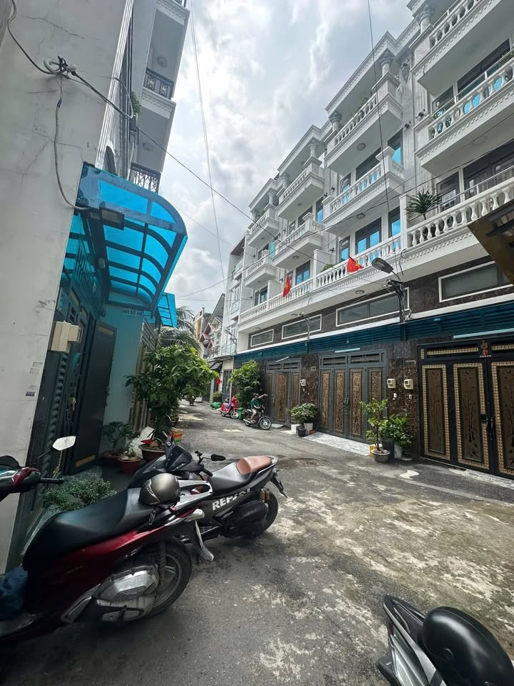 Nhà bán Gò Vấp 93m² giá 7.8 tỷ - Khu phân lô cao cấp, chính chủ!