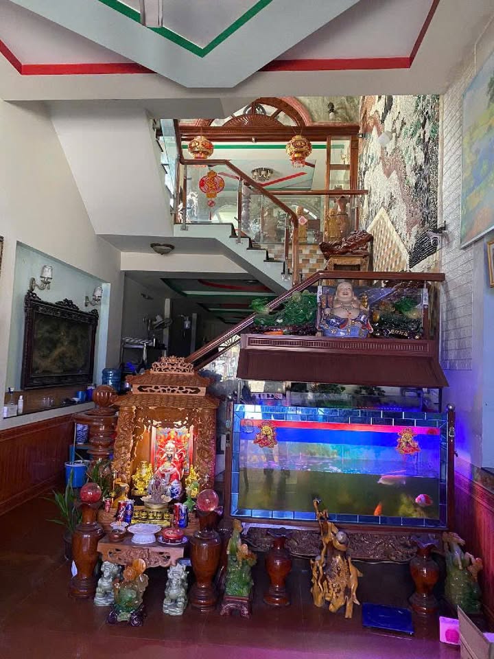 Nhà FrontHouse mặt tiền Nguyễn Ảnh Thủ 110m² giá 14.986 tỷ - Tiềm năng kinh doanh lớn!