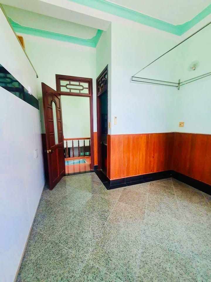 Nhà mặt tiền Vũ Bão, Quy Nhơn 57m² giá 8.x tỷ - Hàng hiếm kinh doanh sầm uất!