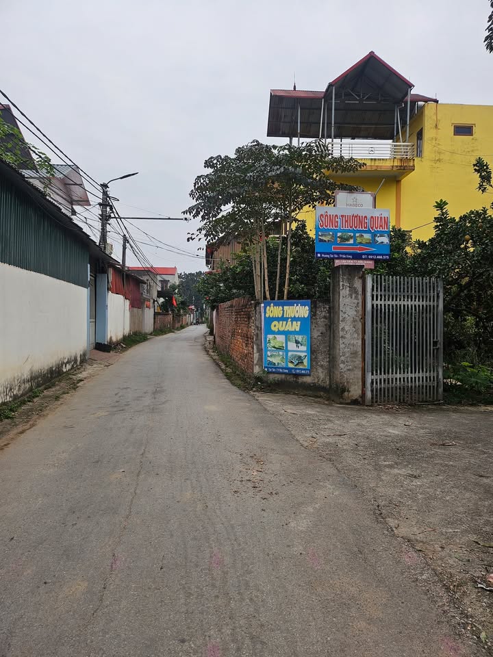 Đất nền Tân Tiến Bắc Giang 150m² giá 2 tỷ - Vị trí đẹp, thuận tiện giao thông!