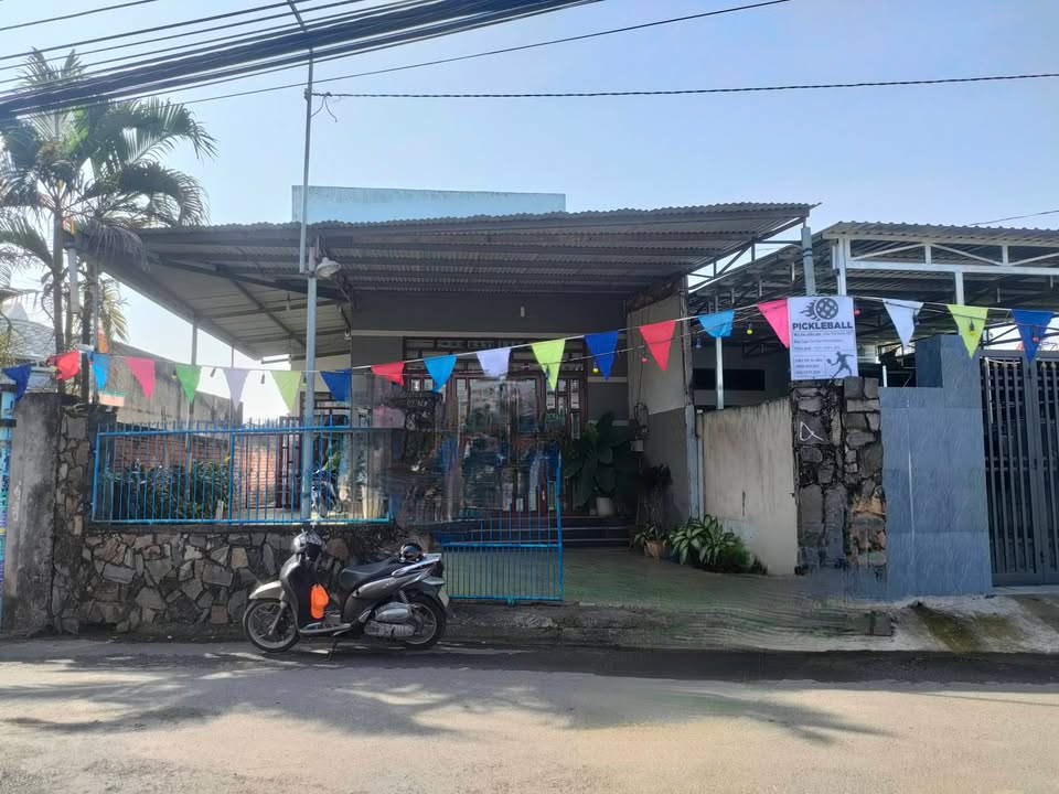 Nhà bán Trảng Bom Đồng Nai 336m² giá 4.15 tỷ - Sổ đỏ chính chủ, vị trí thuận lợi!