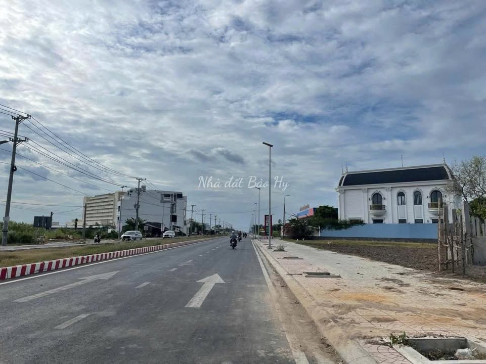 Đất nền 100m² mặt tiền đường Bê tông tại Nguyệt Hóa, Châu Thành - Giá chỉ 1.04 tỷ!