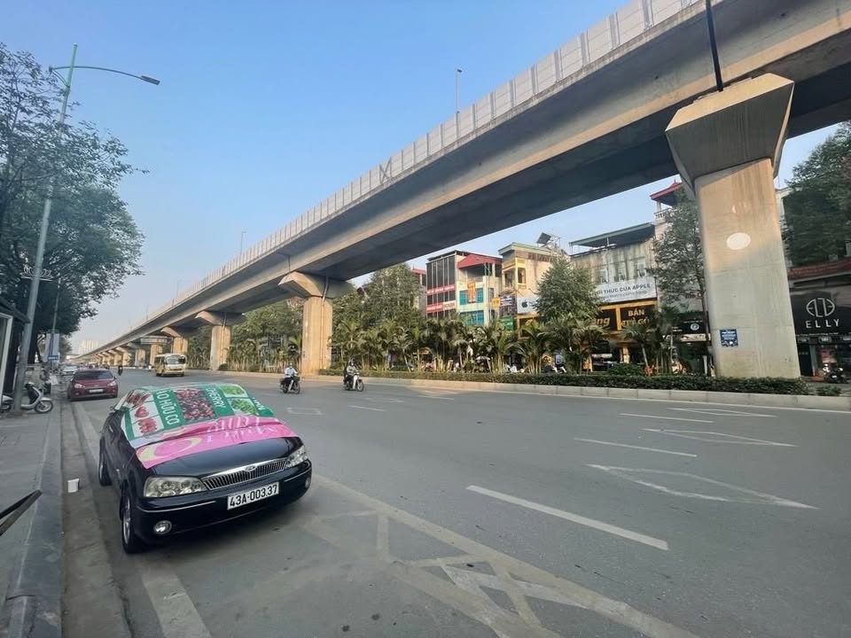 Nhà mặt phố Quang Trung Hà Đông 84m² giá thỏa thuận - Vị trí đắc địa gần ga La Khê!