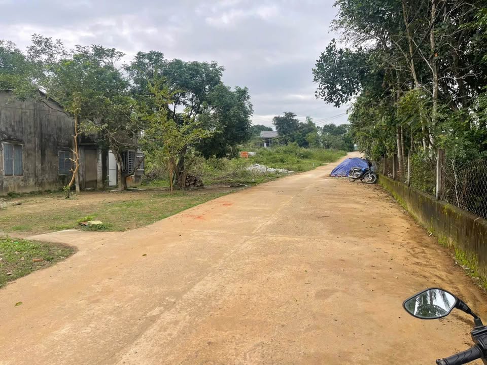 Lô đất 100m² tại Phú Thượng, Hoa Sơn - Giá chỉ 1.3 tỷ, cơ hội đầu tư tuyệt vời!