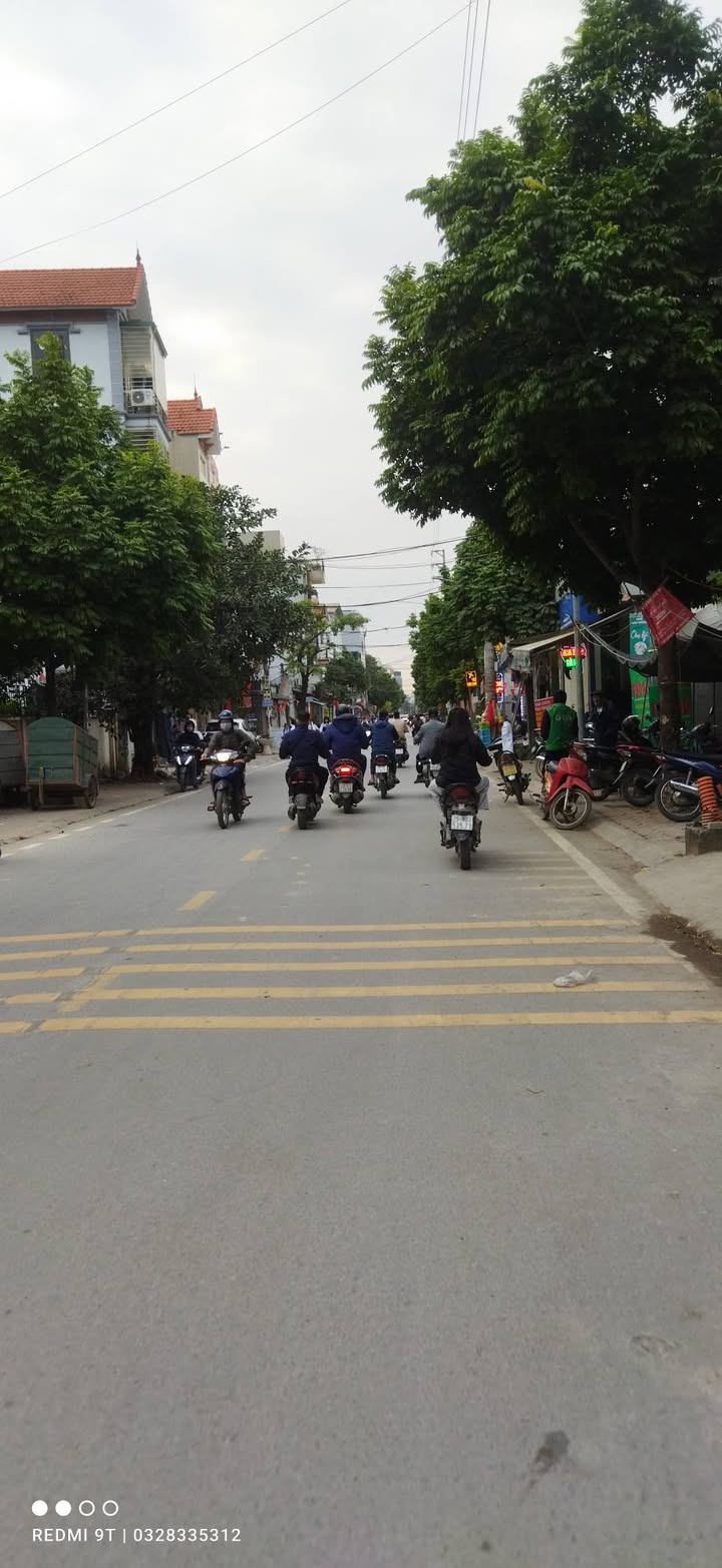 Nhà góc 5 tầng Văn Minh Hoài Đức 38m² giá 6.9 tỷ - Đầu tư sinh lời ngay!