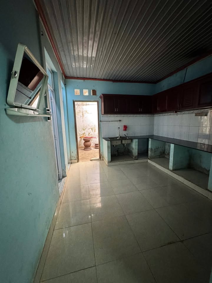 Cho thuê mặt tiền Cách Mạng Tháng 8 Pleiku 32m - Phong thủy nở hậu, giá chỉ 6 triệu!