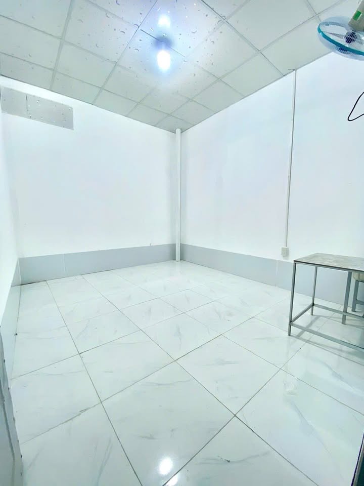 Phòng trọ cho thuê tại đường Đồng Văn Cống, Cần Thơ - Giá chỉ 1,2 triệu/tháng!