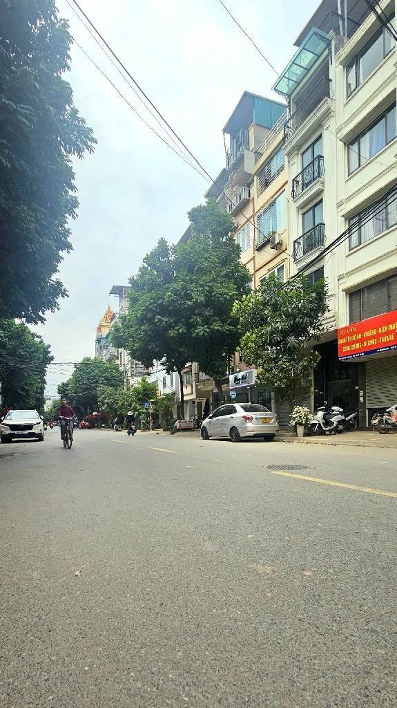 Nhà mặt phố Tứ Liên 54m² giá 29 tỷ - Kinh doanh sầm uất, chính chủ!