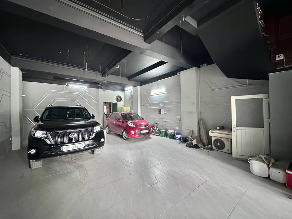 Kho chứa hàng cho thuê tại Nguyễn Xiển, Thanh Xuân 140m² - Giá 20 triệu/tháng