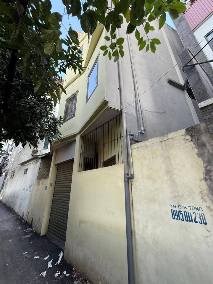 Nhà 4 tầng Ngọc Thụy, Long Biên 37m² giá 9.4 tỷ - Ô tô đỗ cửa, gần chợ