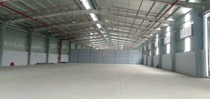 Kho xưởng cho thuê 1300m² Vạn Phúc - Thanh Trì giá 78 triệu - Phù hợp cho sản xuất và kho chứa hàng!