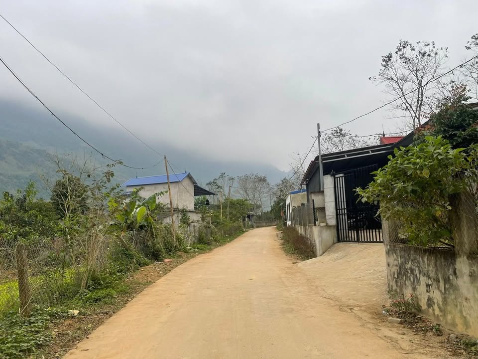 Đất thổ cư Cao Sơn, Đà Bắc 2000m² - Gần nút giao cao tốc, tiện ích đầy đủ!