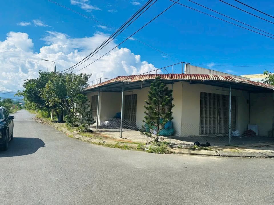 Đất nền Hòa Liên 5 Đà Nẵng 184m² giá 6.2 tỷ - Vị trí đắc địa, thuận lợi kinh doanh!