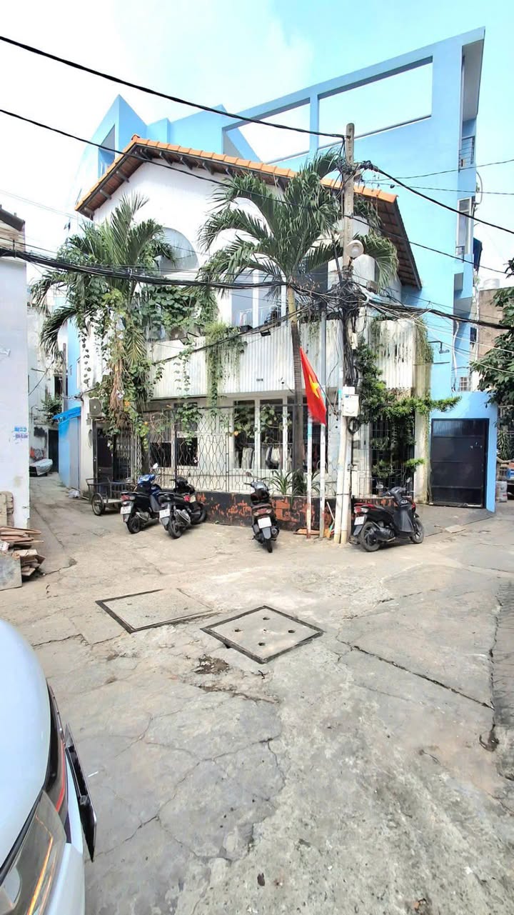 Nhà phố Trần Huy Liệu 51m² giá 12.5 tỷ - Hẻm ô tô tránh nhau, kinh doanh tuyệt vời!