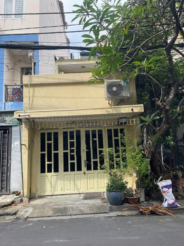 Nhà Mặt Tiền Nội Bộ Tân Thành, Tân Phú 120m² giá 20 triệu - Thích hợp kinh doanh!