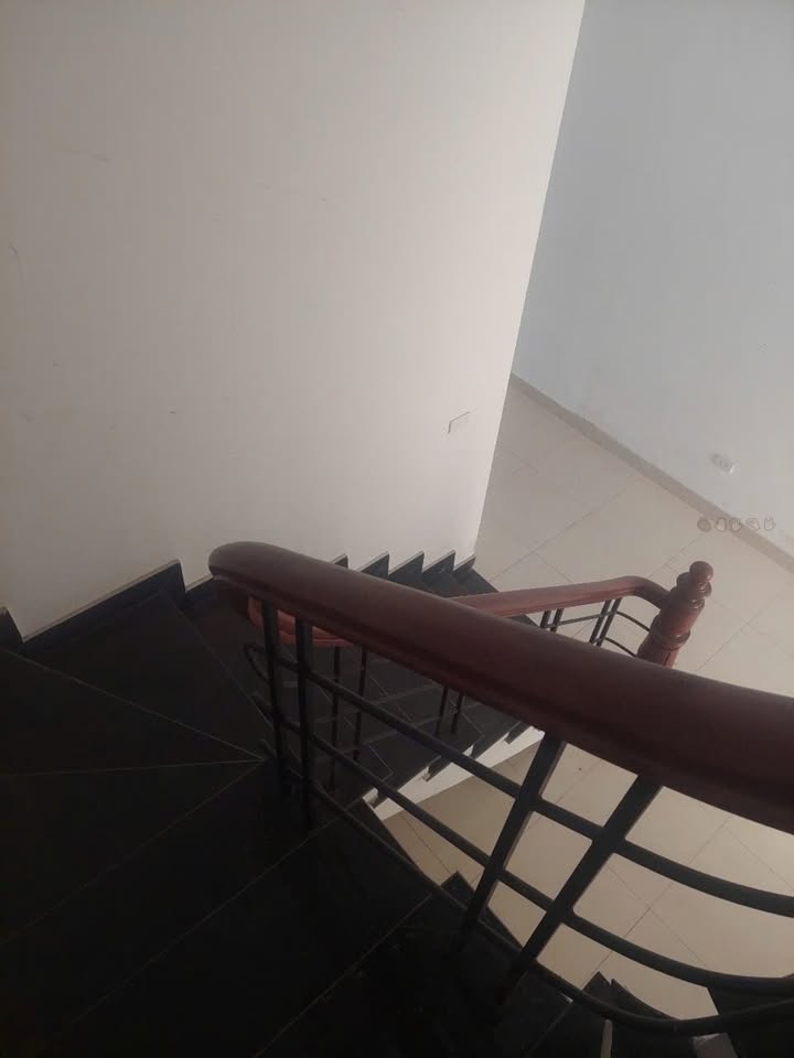 Nhà mặt phố Bà Triệu, Vĩnh Yên 100m² giá thỏa thuận - Đầu tư sinh lời ngay!