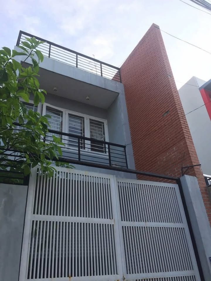 Nhà phố Thủ Dầu Một 120m² giá 7 tỷ - Vị trí kinh doanh đắc địa!