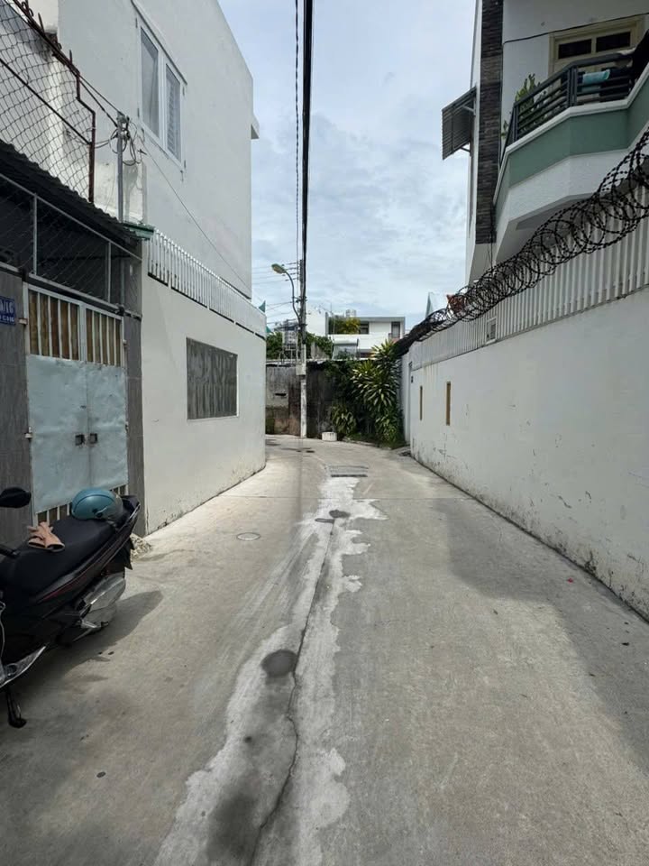 Nhà trọ 5 phòng Vĩnh Hải, Nha Trang 90m² giá 6 tỷ - Đầu tư sinh lời ngay!