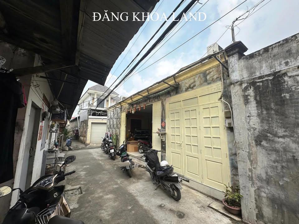 Nhà 2 mặt hẻm Quốc Lộ 13, Hiệp Bình Phước 67m² giá 4 tỷ - Cơ hội đầu tư hiếm có!