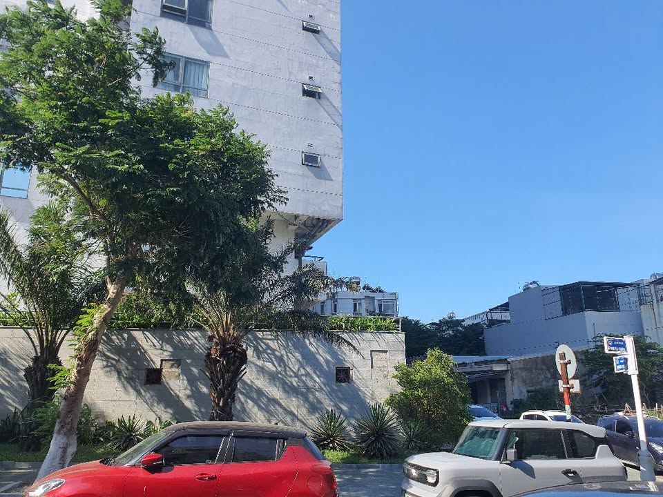 Đất mặt tiền Phan Bá Phiến, Đà Nẵng 305m² giá 18 tỷ - Đầu tư lý tưởng gần bãi tắm!