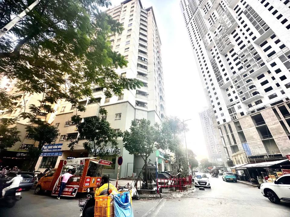 Nhà 4 tầng mặt tiền 4.5m tại Phúc La, Hà Đông 60m² - Sổ đỏ chính chủ, giá thỏa thuận!