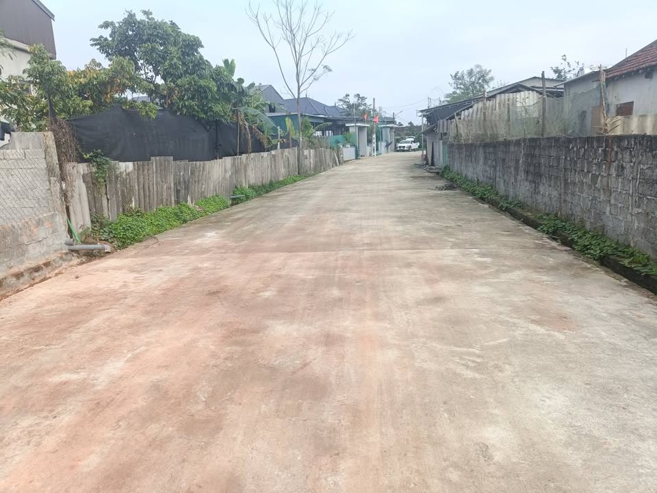 Đất nền khu phố Liên Vinh, phường Hà Huy Tập, 119.9m² - Đường 9m, giá 2 tỷ